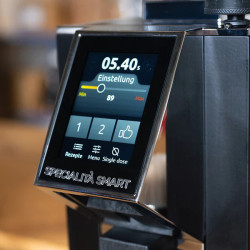 Eureka Mignon Specialita Smart black  | Automatický mlynček na kávu