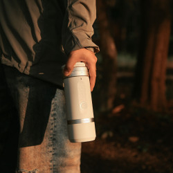 Outin Fino - elektrický mlynček na kávu (Sandstone white)