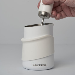 Subminimal FlowTip | Konvička na mlieko | Handleless | White