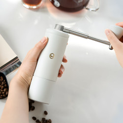 Timemore Chestnut C5 Pro (biely) - mlynček na kávu